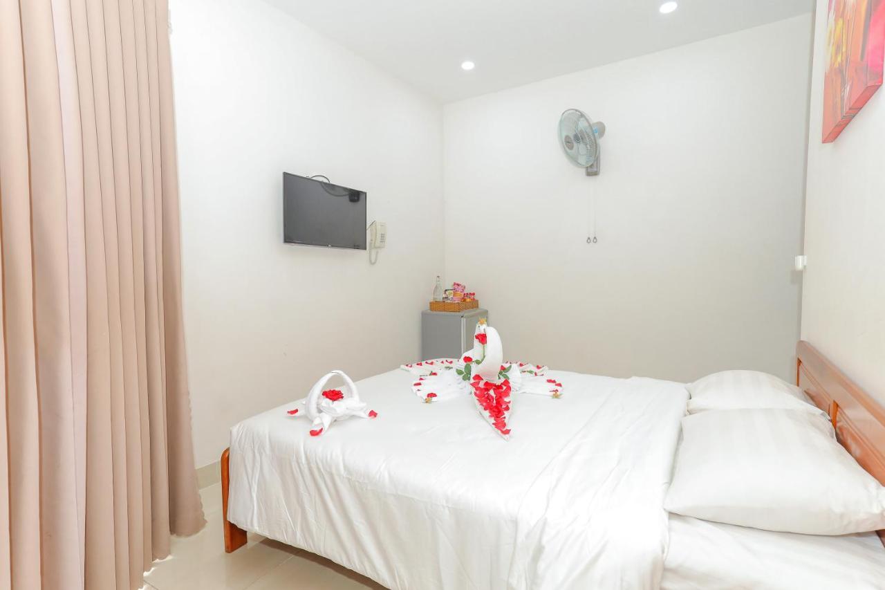 Khach San Ciao Quy Nhon Hotel Bagian luar foto