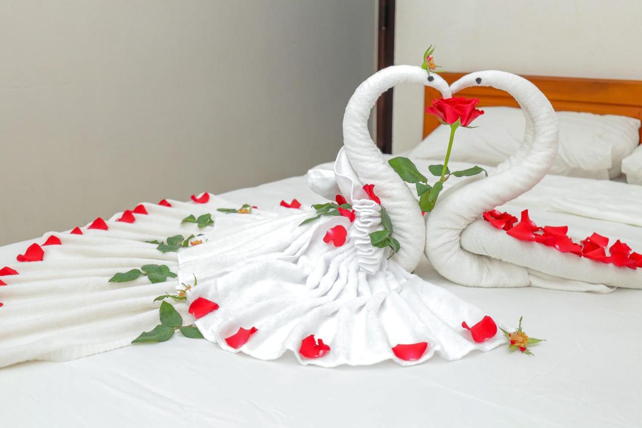 Khach San Ciao Quy Nhon Hotel Bagian luar foto