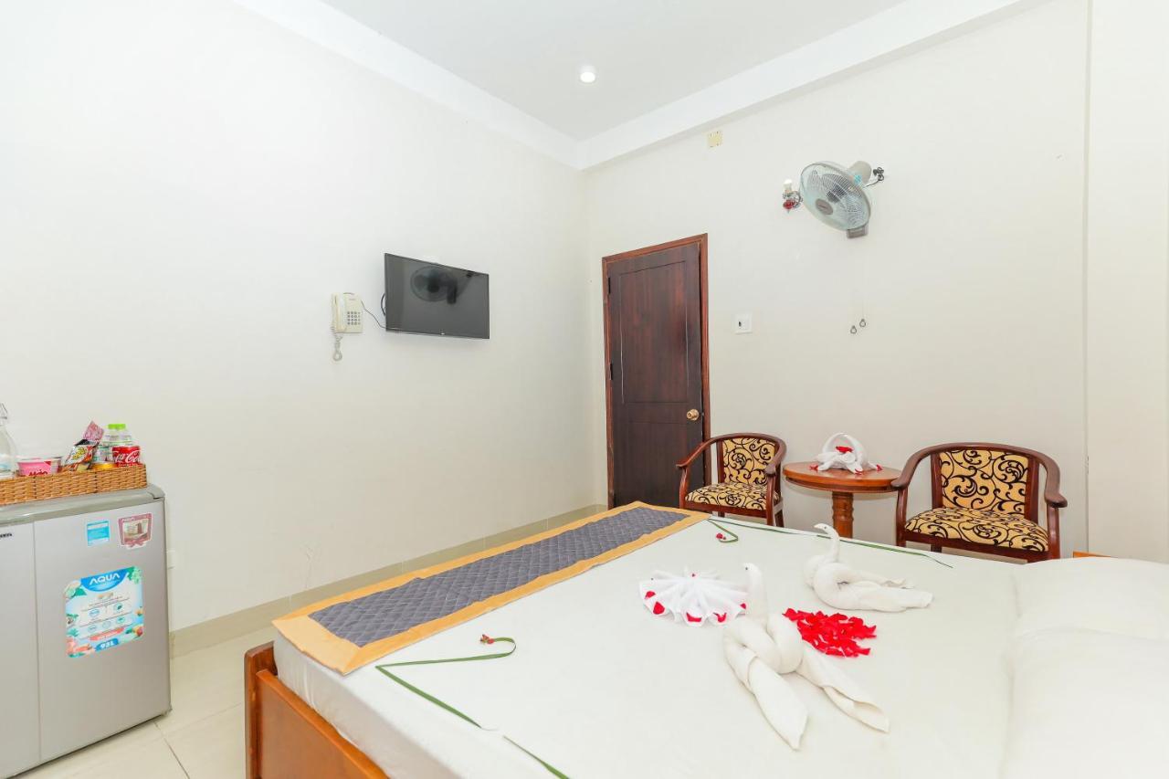 Khach San Ciao Quy Nhon Hotel Bagian luar foto