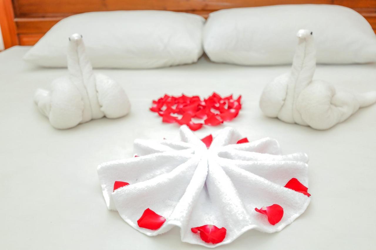 Khach San Ciao Quy Nhon Hotel Bagian luar foto